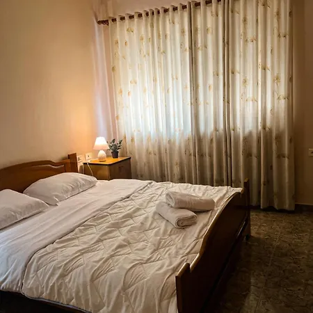 Old Bazaar Seven Apartment Tirana